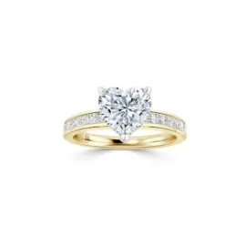 Heart-Shaped Diamond Ring for Love at BETTOPIX